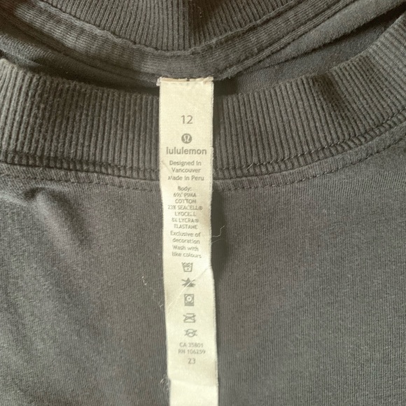 Lululemon Muscle Tank Top - Picture 5 of 5